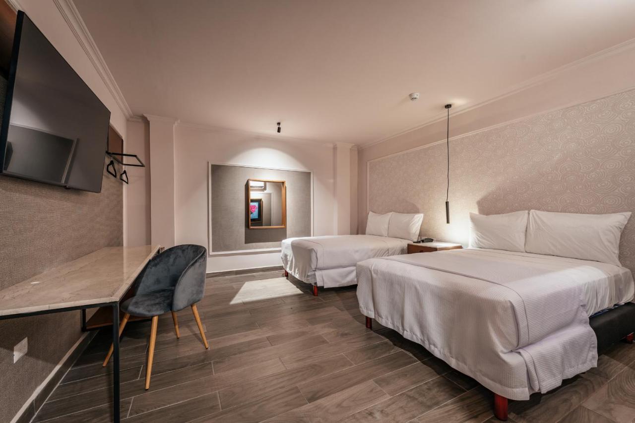 Hotel Mid Project Merida Bagian luar foto